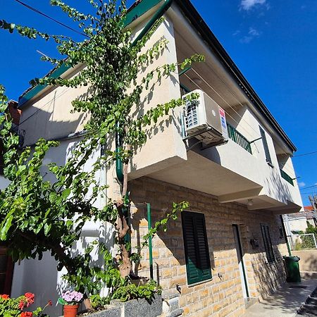 Holiday Home Marija Biograd Na Moru Exterior photo